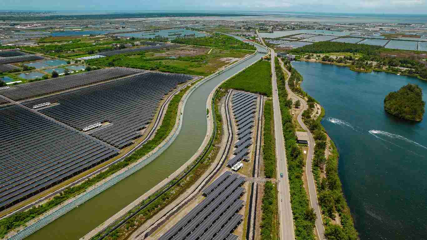 牛牛游戏能源事业提供智慧能源管理、、太阳能监控管理、、、、全方位电厂建置及运维解决方案，，，，并拥有管理超过6000案场的经验